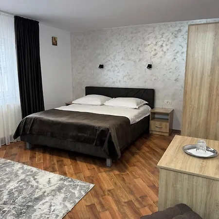 Pensiunea Casa Alexandra 3*